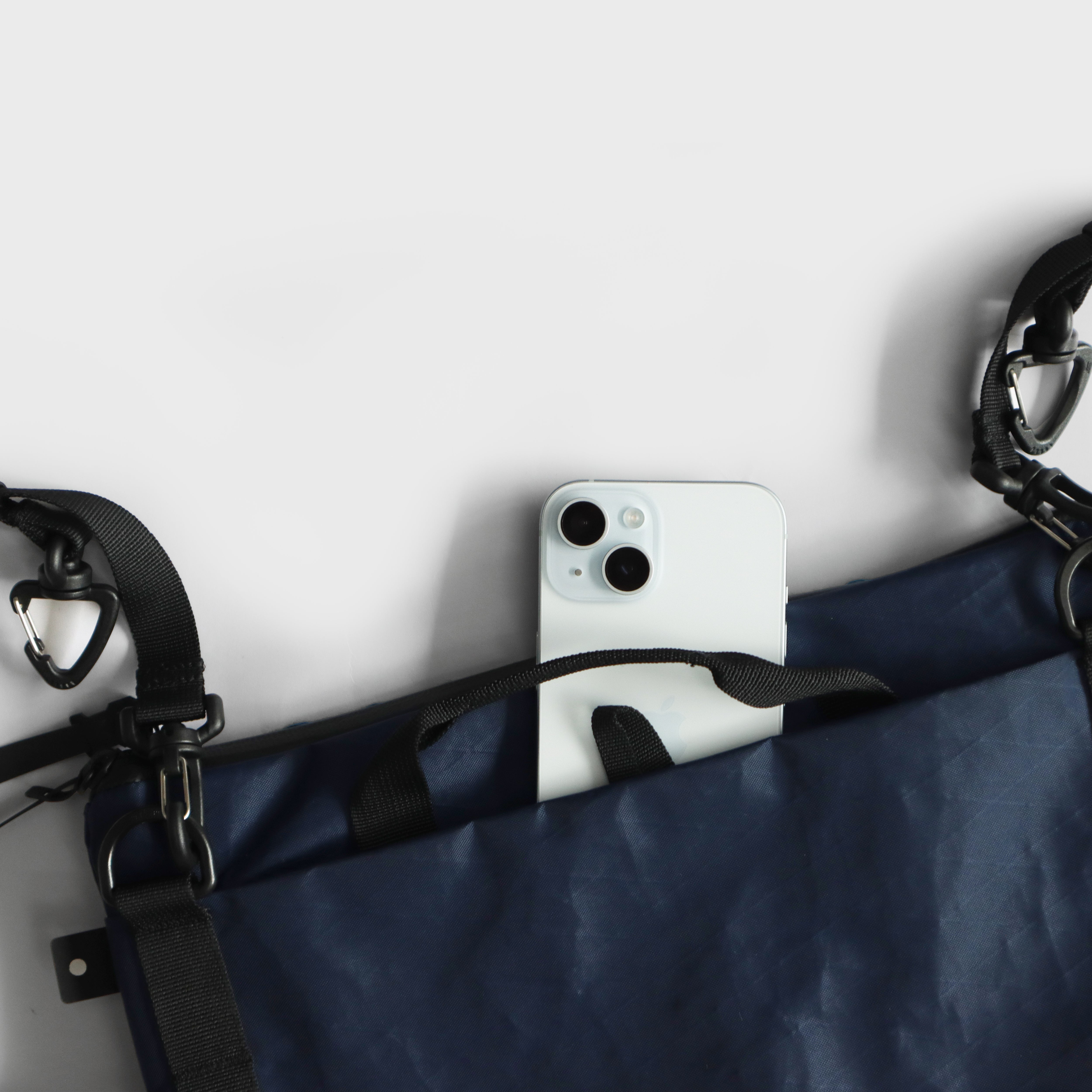 DOUBLE NAME PROJECT III - ANNEX LINER II-平板斜背包