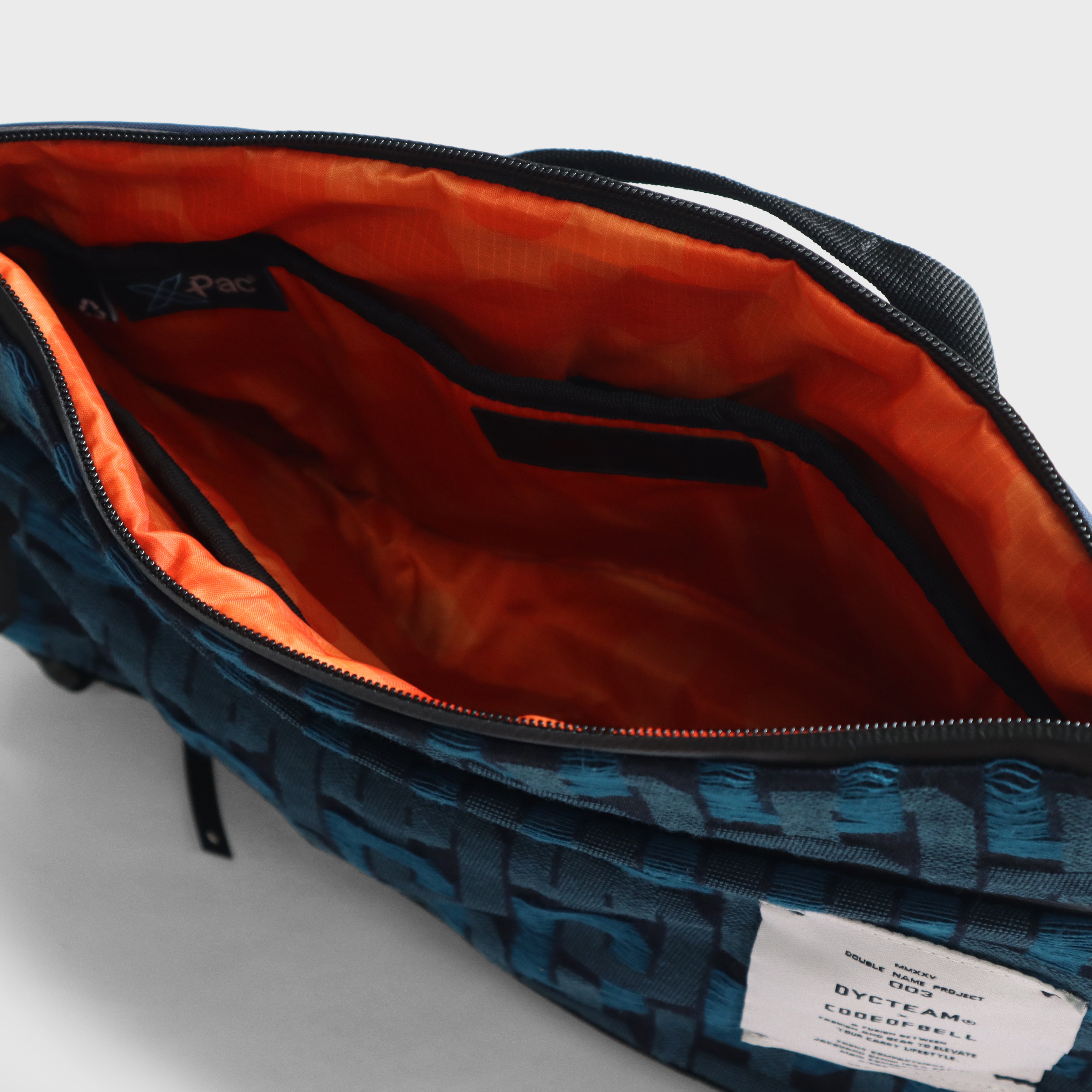 DOUBLE NAME PROJECT III - ANNEX LINER II-平板斜背包