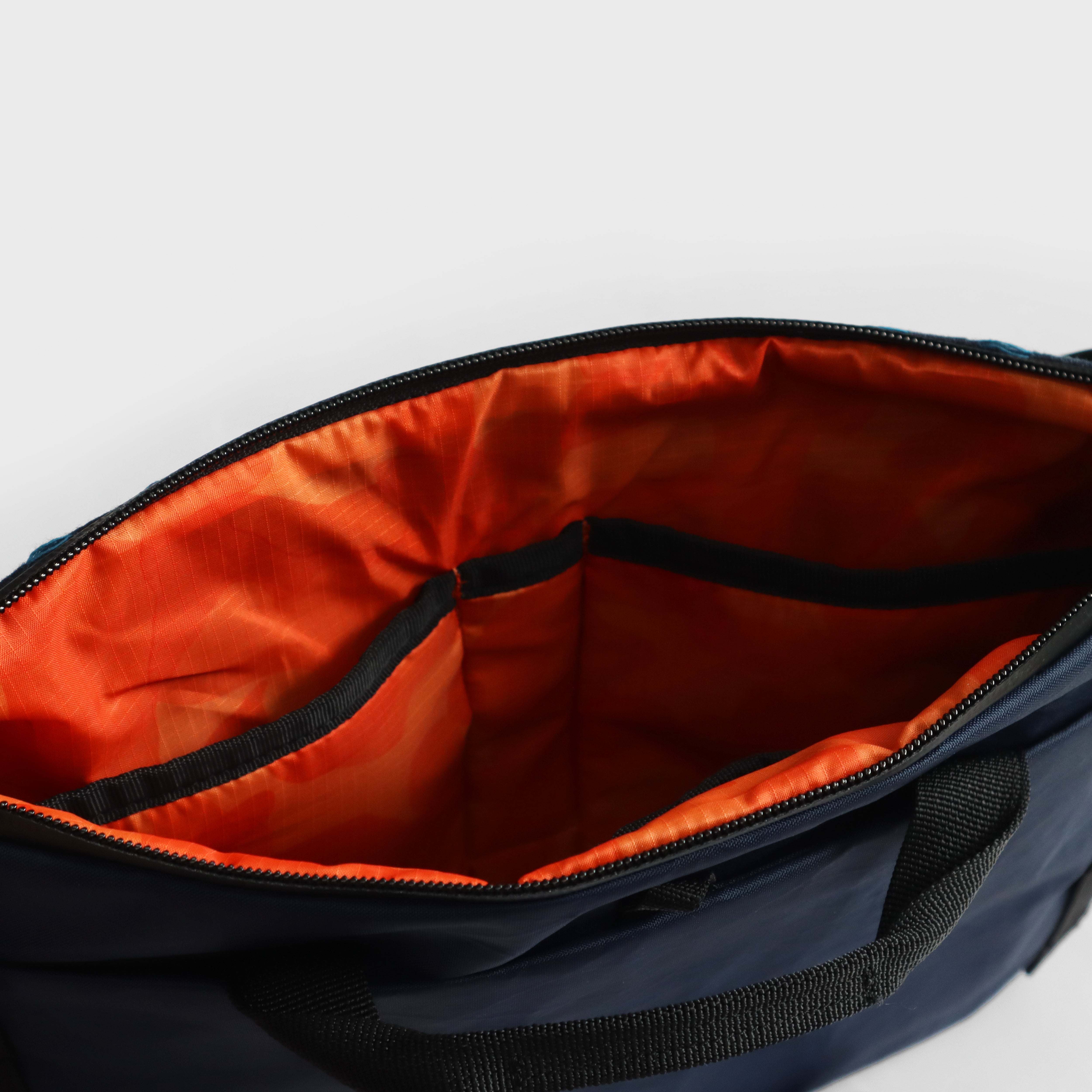 DOUBLE NAME PROJECT III - ANNEX LINER II-平板斜背包