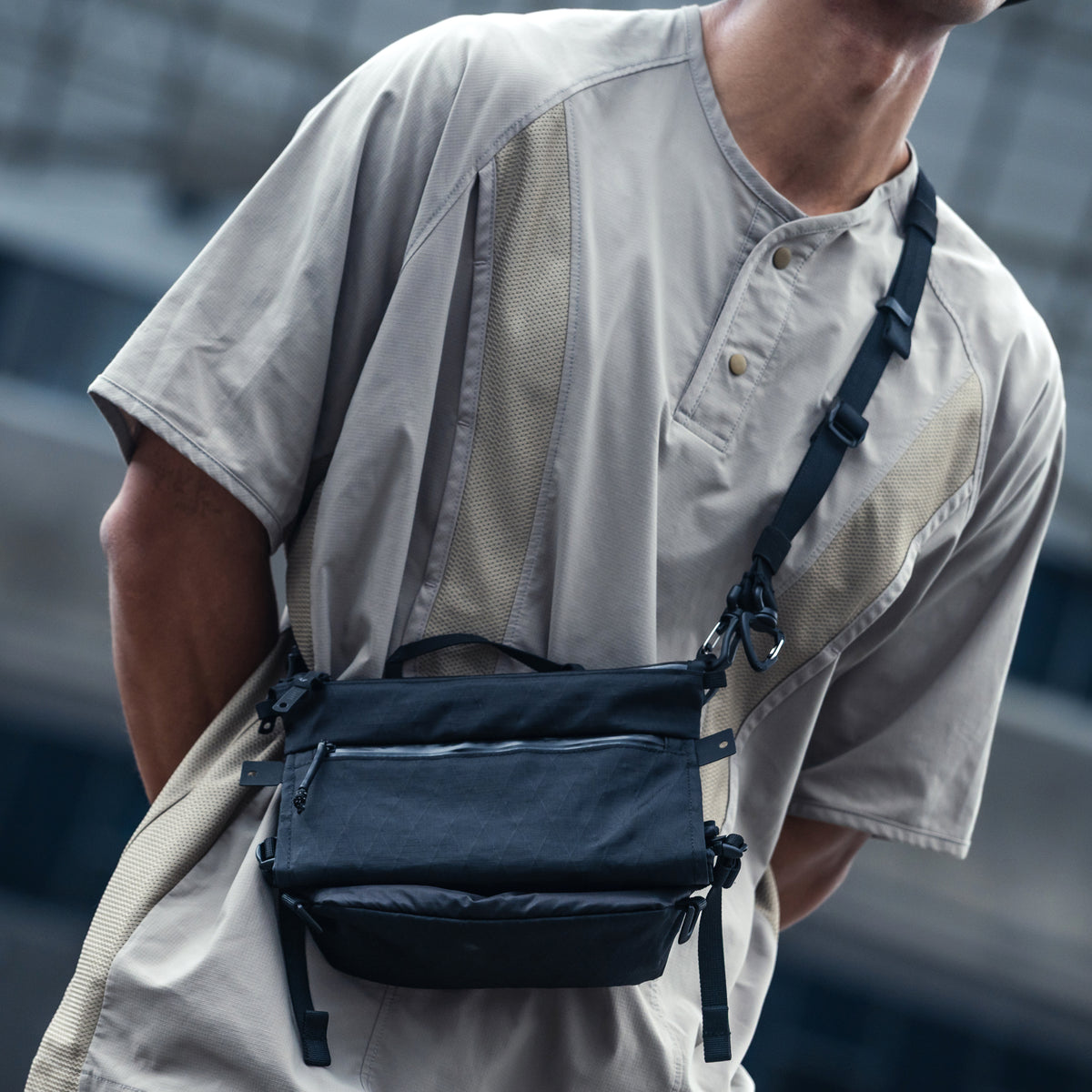 ANNEX LINER ( XS ) - 斜背包