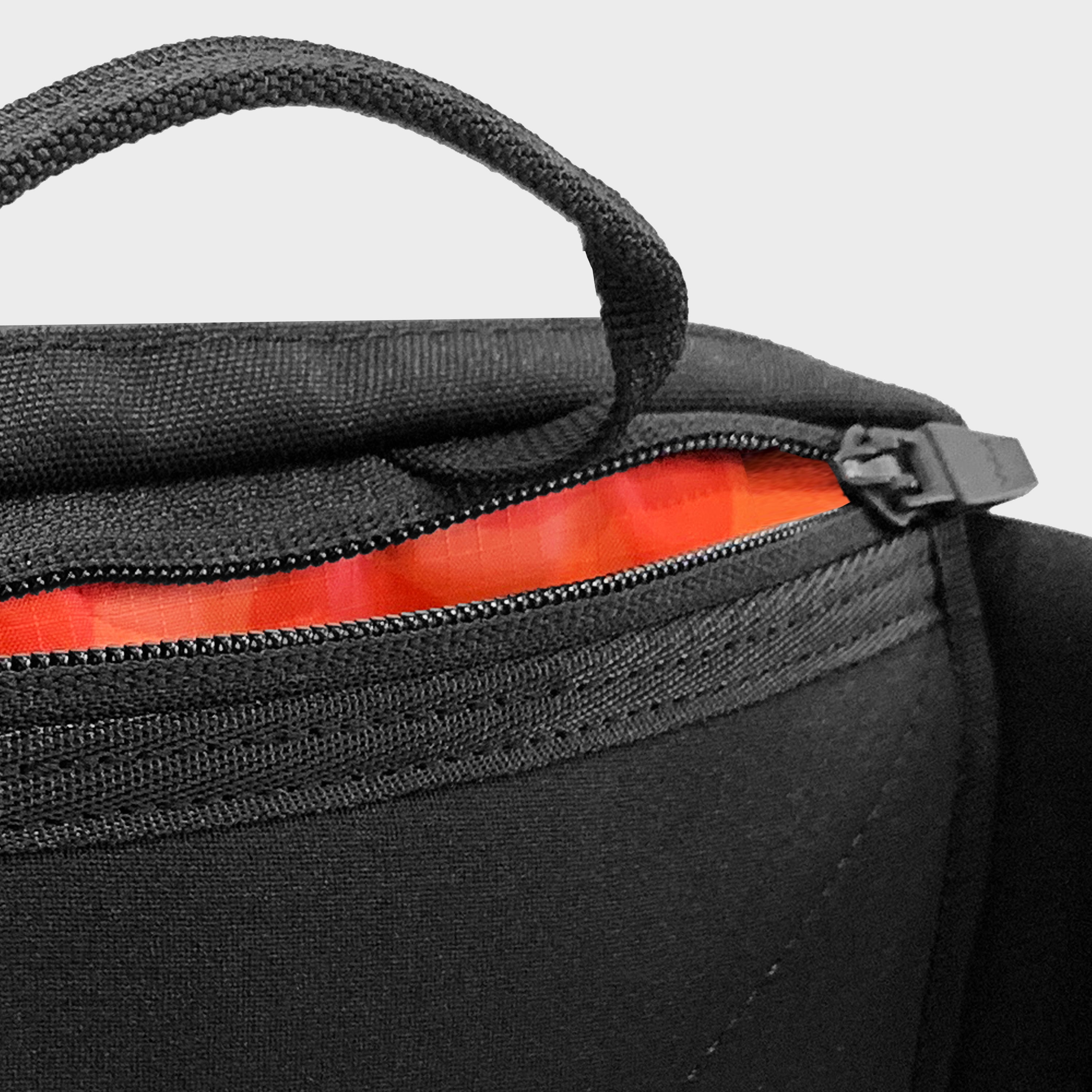 開放預購 | X-POD II MultiCam Black - 經典單肩包