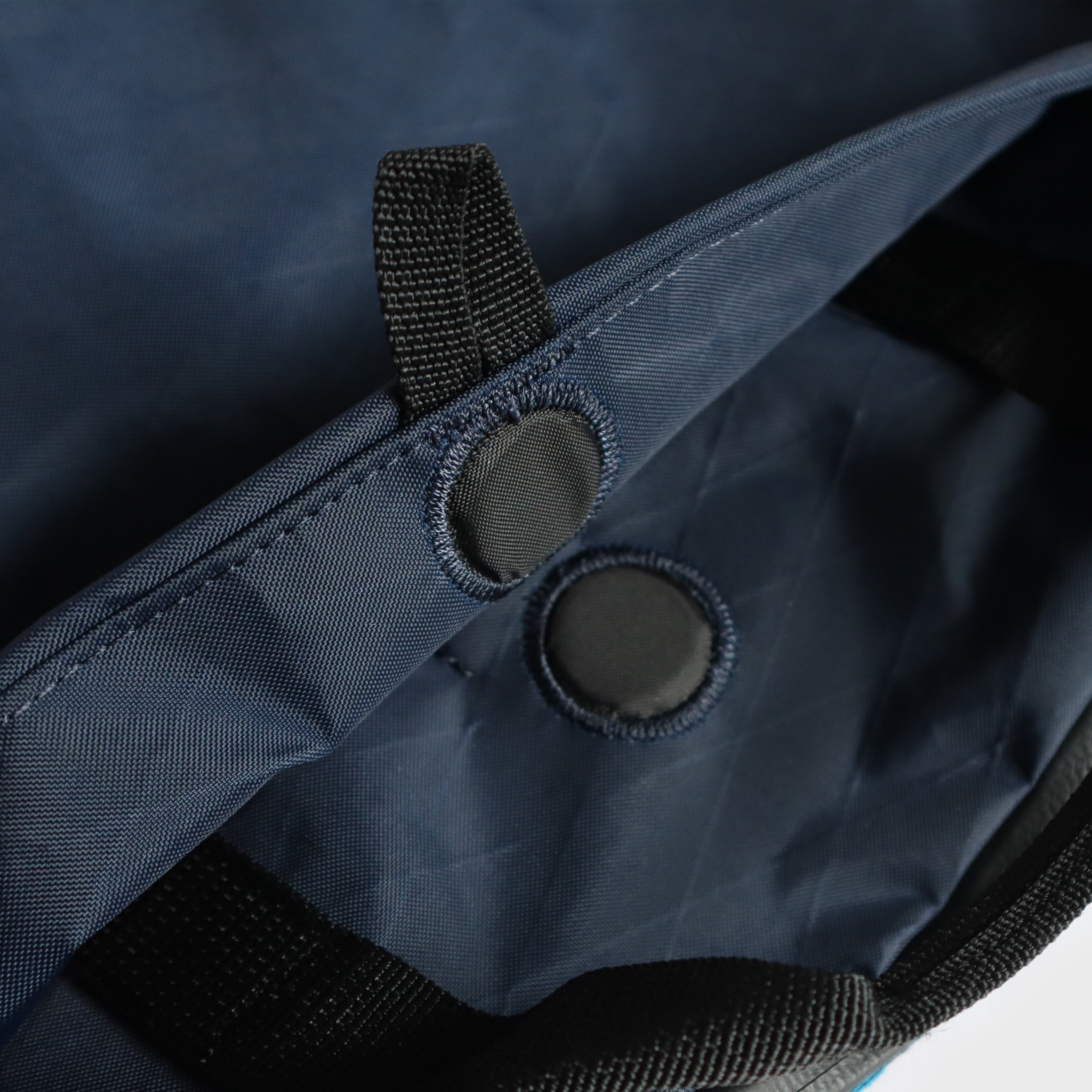 DOUBLE NAME PROJECT III - ANNEX LINER II-扁平斜背包