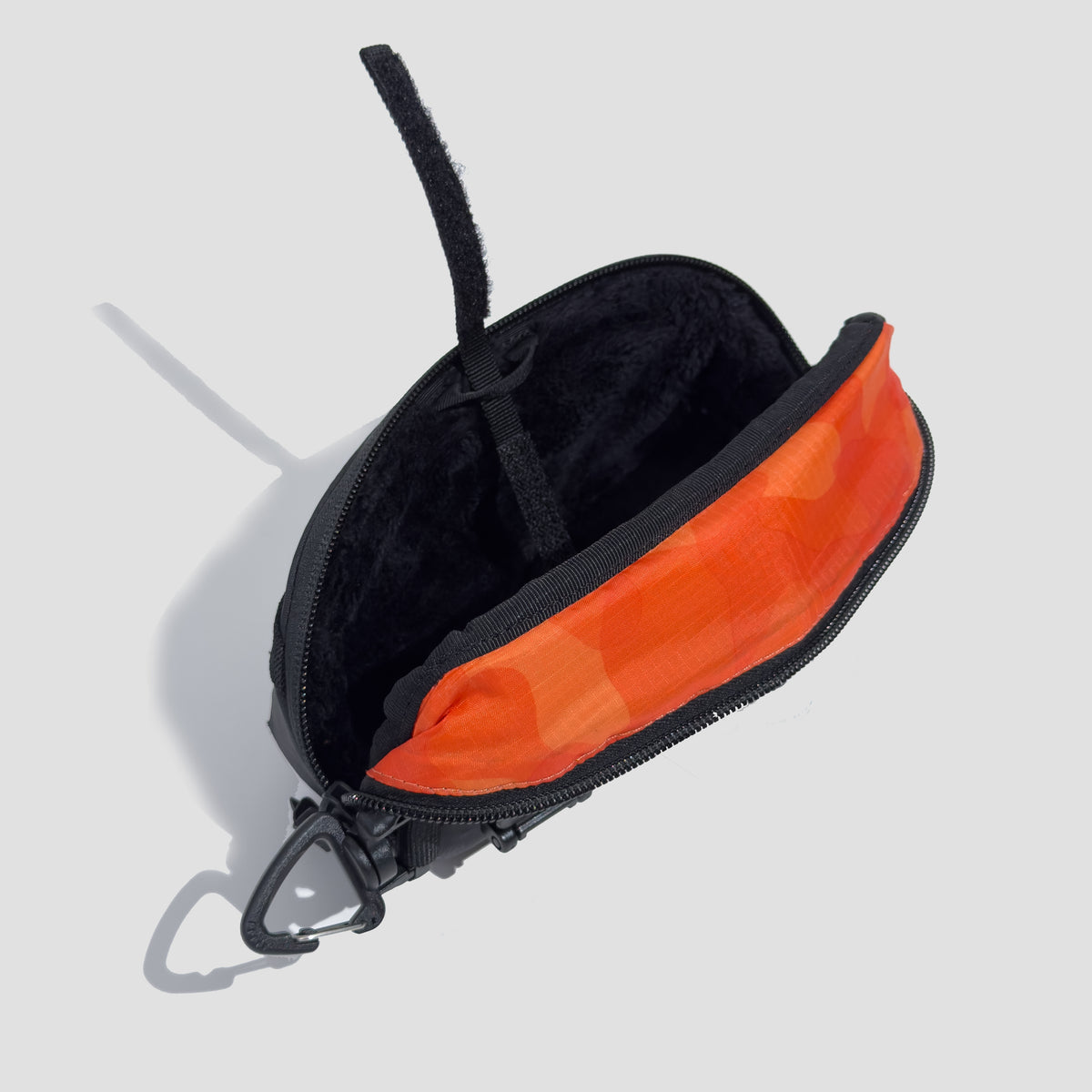 ANNEX POUCH